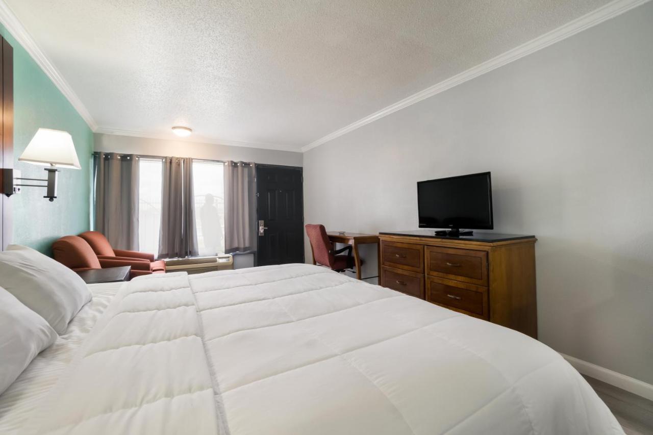 Americas Best Value Inn And Suites Blytheville By Sonesta Εξωτερικό φωτογραφία